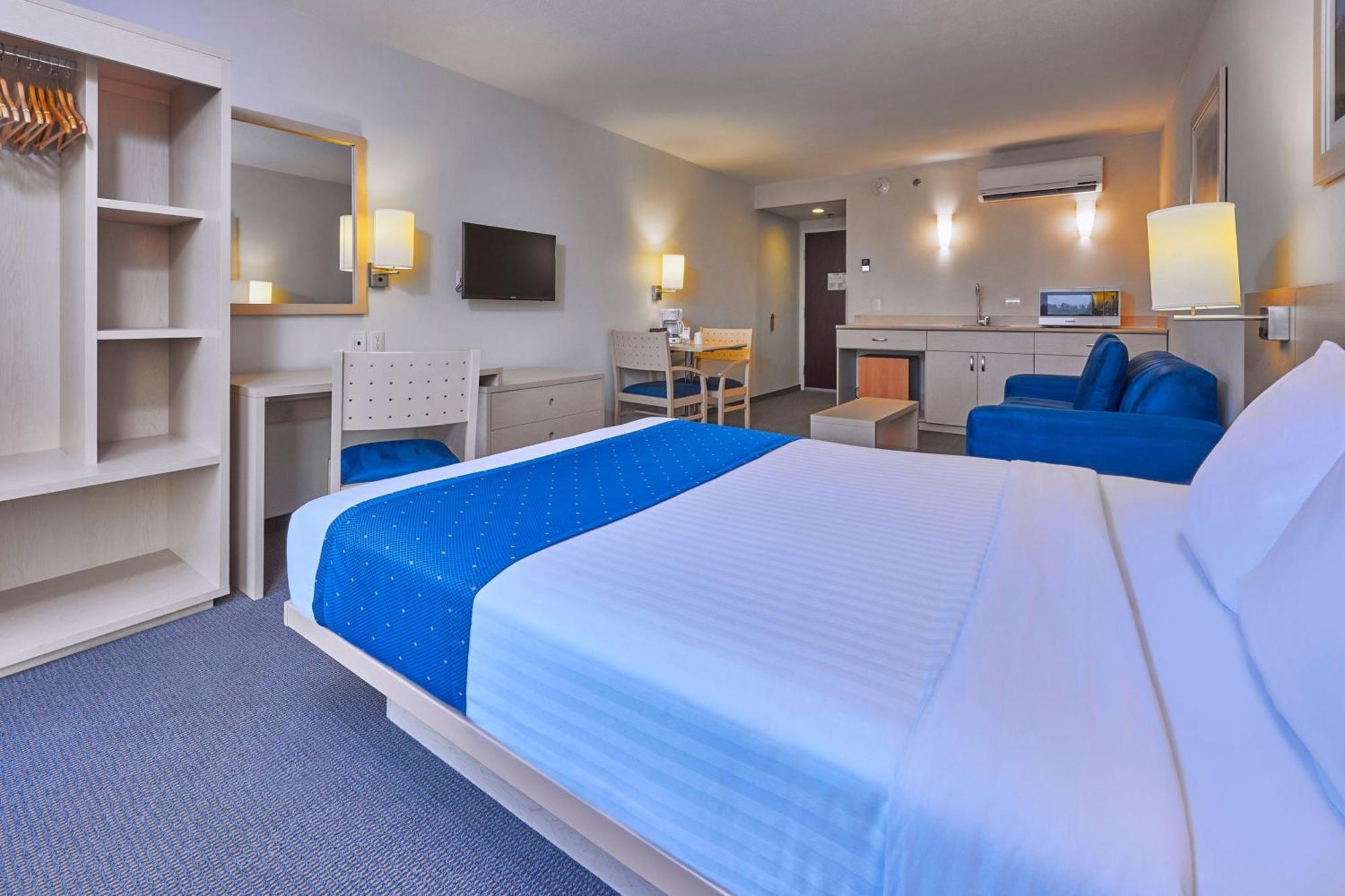 City Express By Marriott Puebla Angelopolis Экстерьер фото